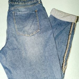 JustFab women's size 33 with details down side leg